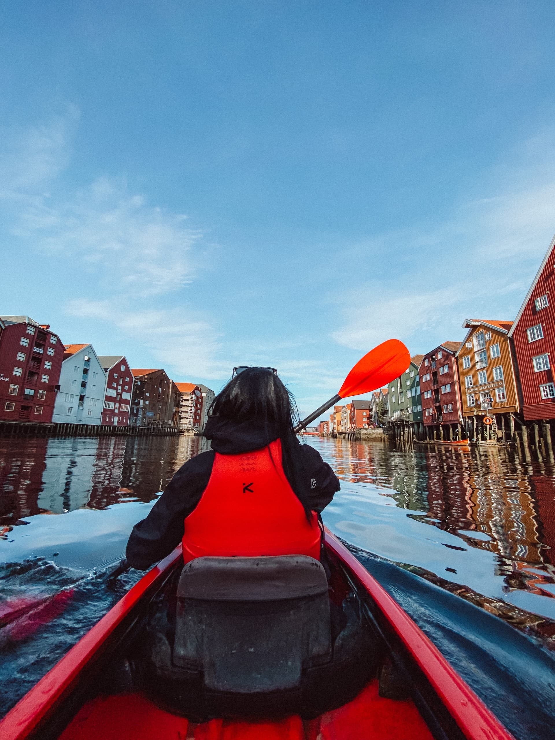 Nyhavna Kayak Tour & Sauna with Trondheim Kajakk