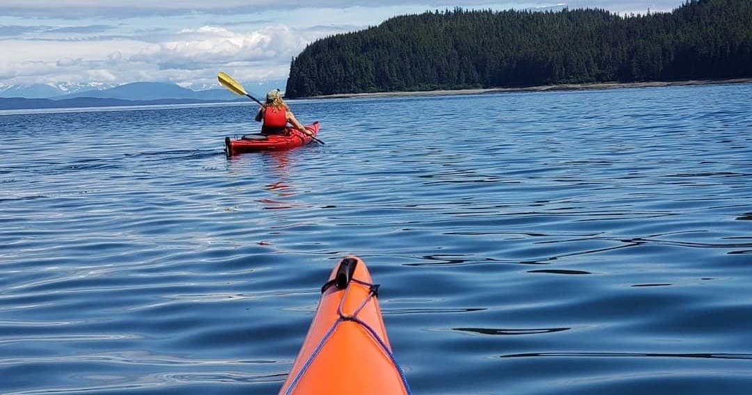 Guided Kayak Tour with Fairweather Kayak Tours in Hoonah