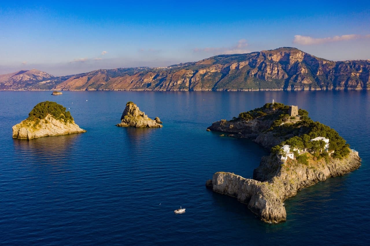 Sail Li Galli and Nerano: Private Amalfi Coast Voyage from Positano
