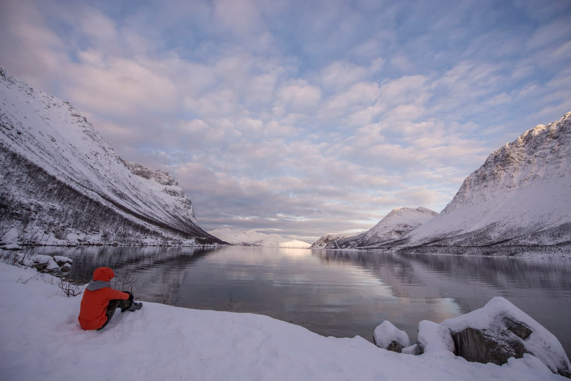 Chasing the Northern Lights and Arctic Wilderness: A 3-Day Tromsø Adventure