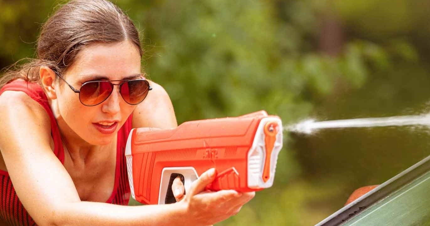 Backyard Water Wars Deluxe Package: Buckeye's Ultimate Mobile Splash Arena