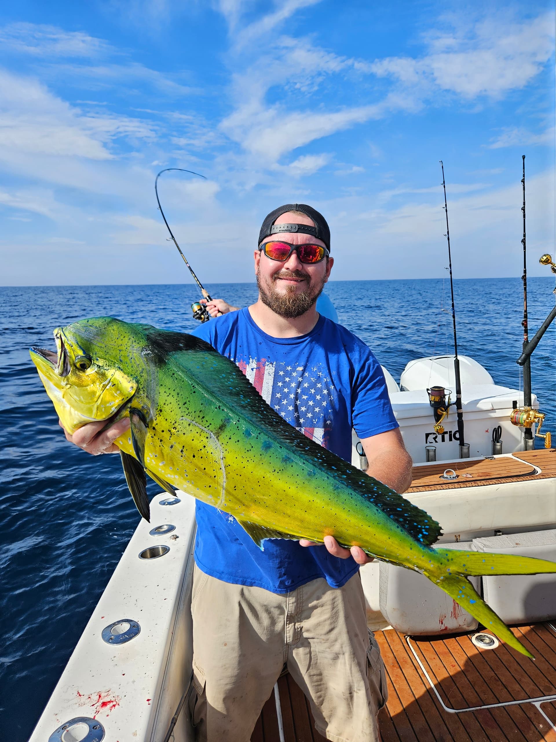 Mahi Fishing Charters with Finatic Sport Fishing - Neptune City NJ