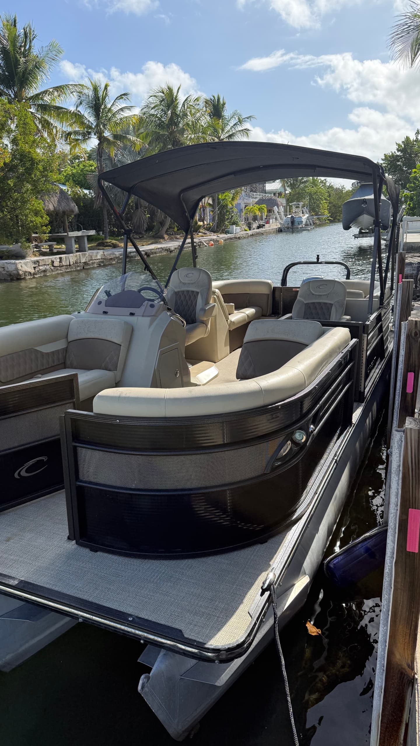 Cudjoe Key Dayboat — 22' Crest Tri Toon Pontoon for Snorkeling, Flats & Reef Cruising