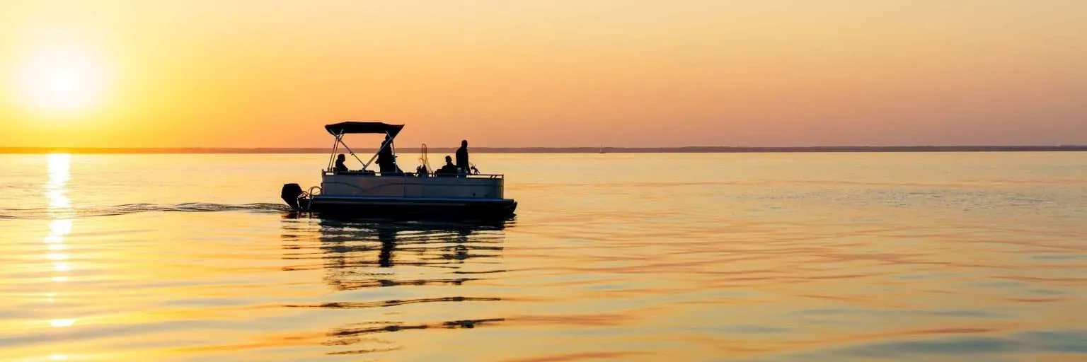 Private Pontoon Cruise on Lake Pierce: Old Florida Wildlife Tours from Lake Wales