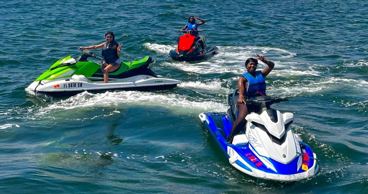 Miami Free-Ride Jet Ski Rental: Biscayne Bay, Coconut Grove Mansions & Skyline