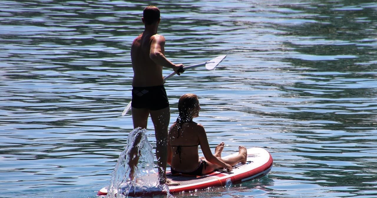 Stand-Up Paddleboarding on Lake Nipissing with Boathouse Rental Co