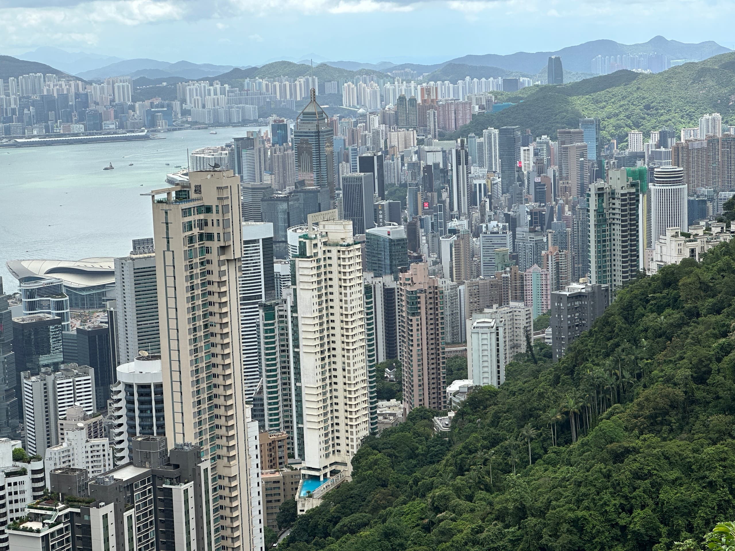 Half-Day Hong Kong Highlights: Victoria Peak & Big Buddha Private Tour photo 1