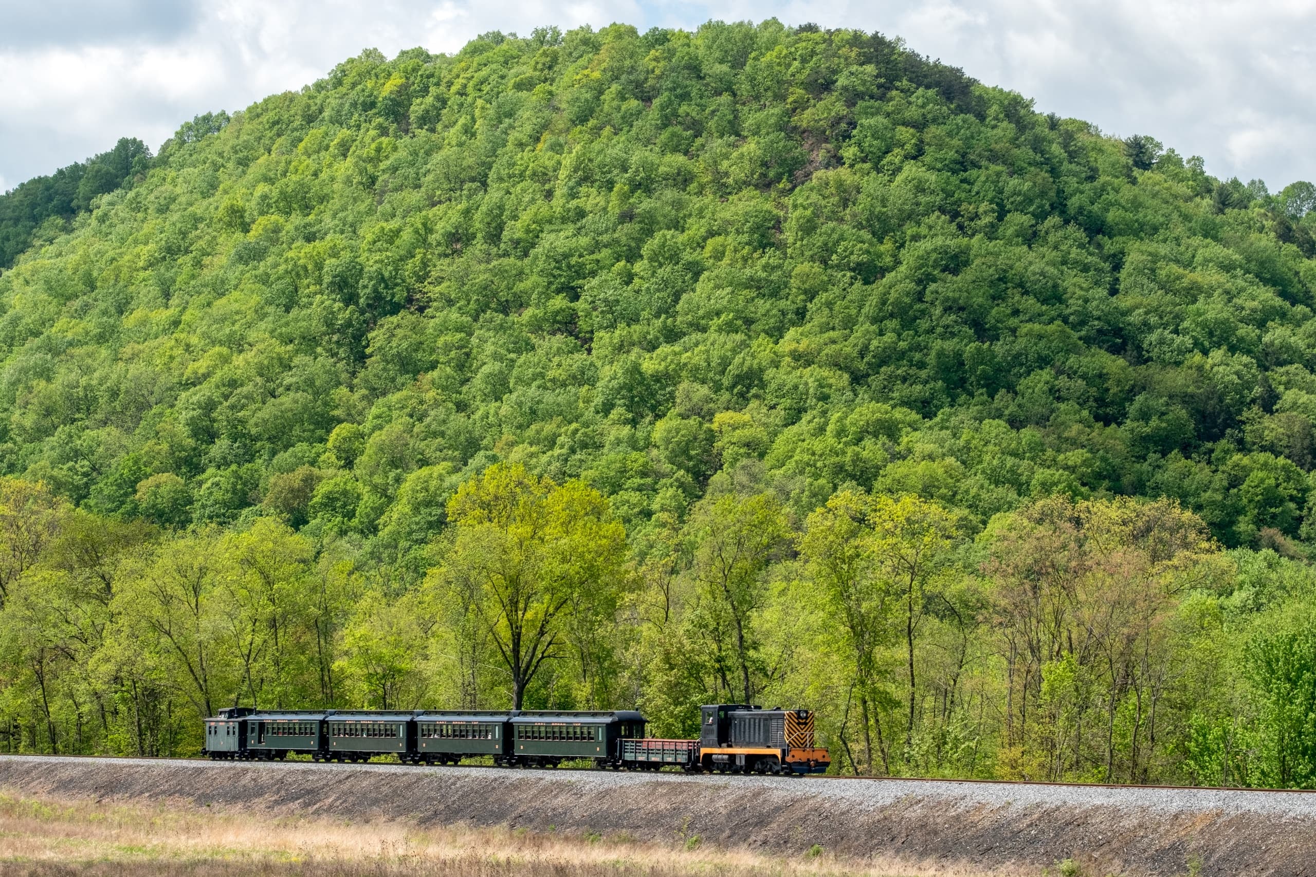 Ride the Reopened Rails: East Broad Top's Two-Route Combo to Pogue and Colgate Grove photo 1