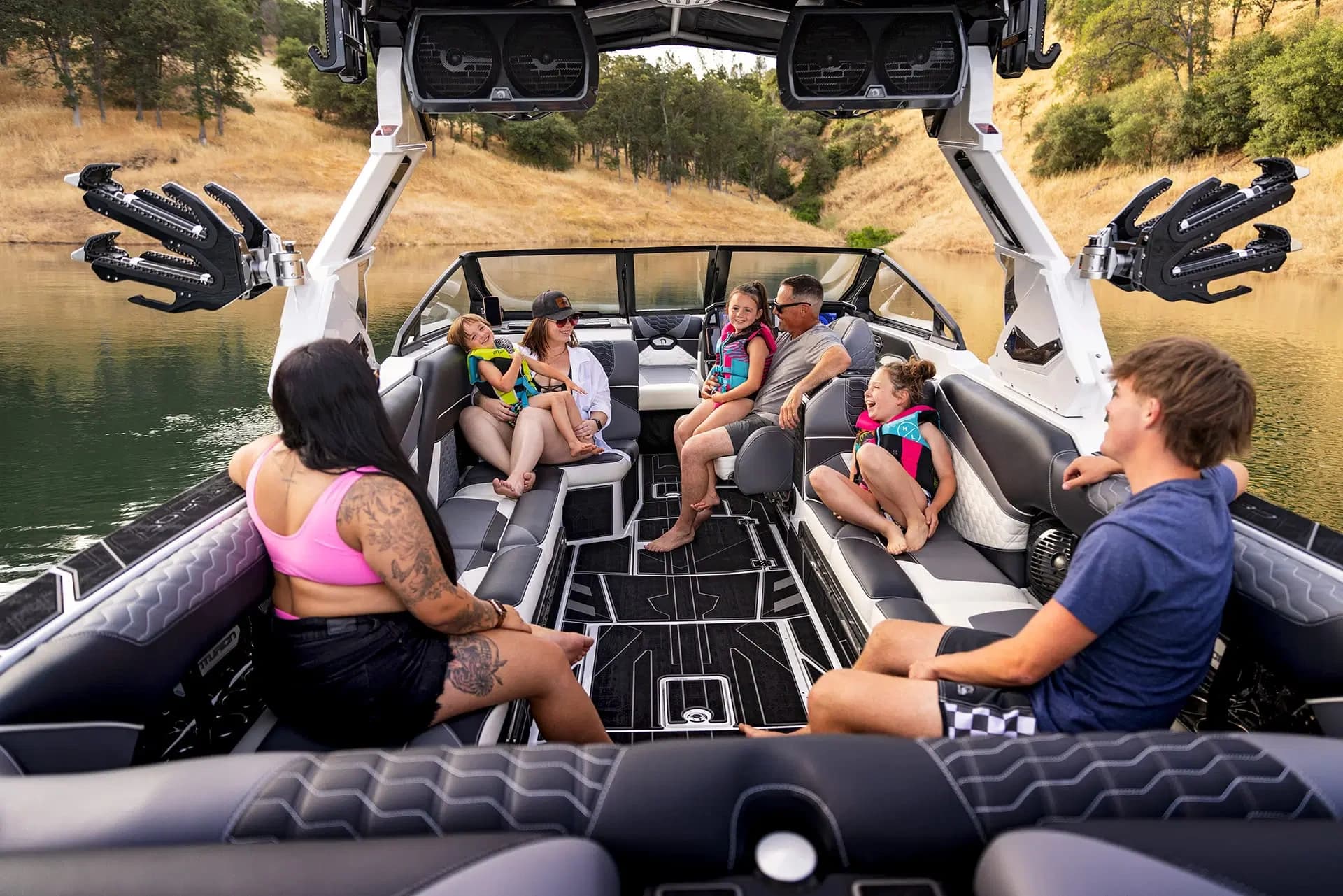 Denver Private Charters: Ultimate Water Adventure in Greenwood Village