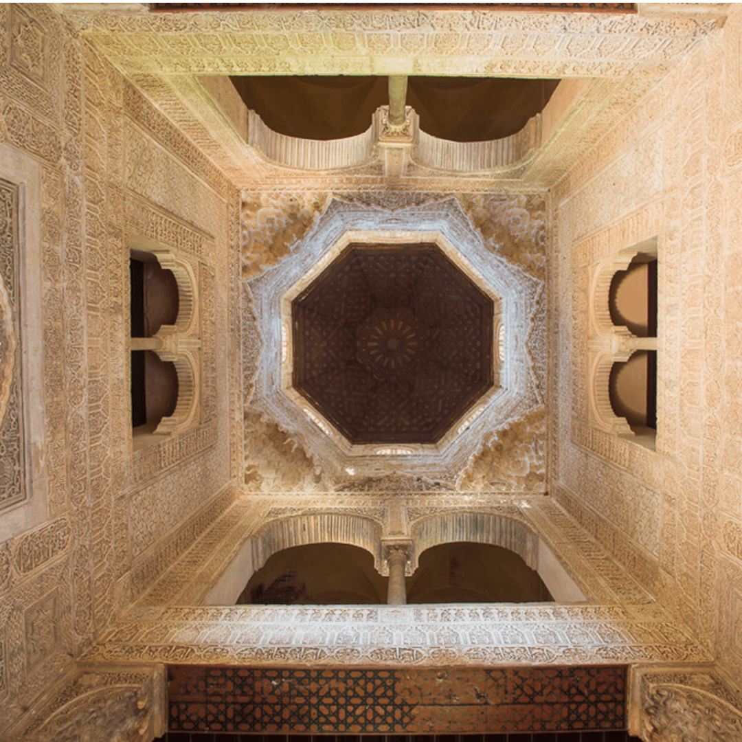 Alhambra Guided Tour with Granavision Excursions