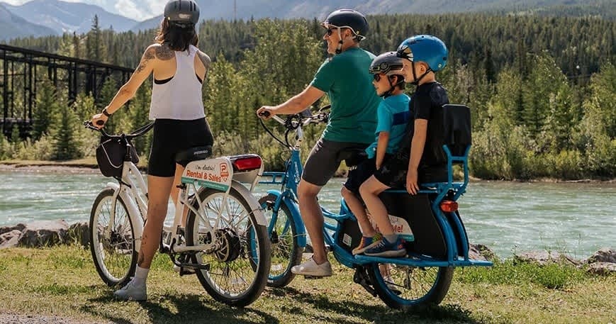 Explore Oak Bluffs with Weekly Bike Rentals: Your Key to Island Adventure