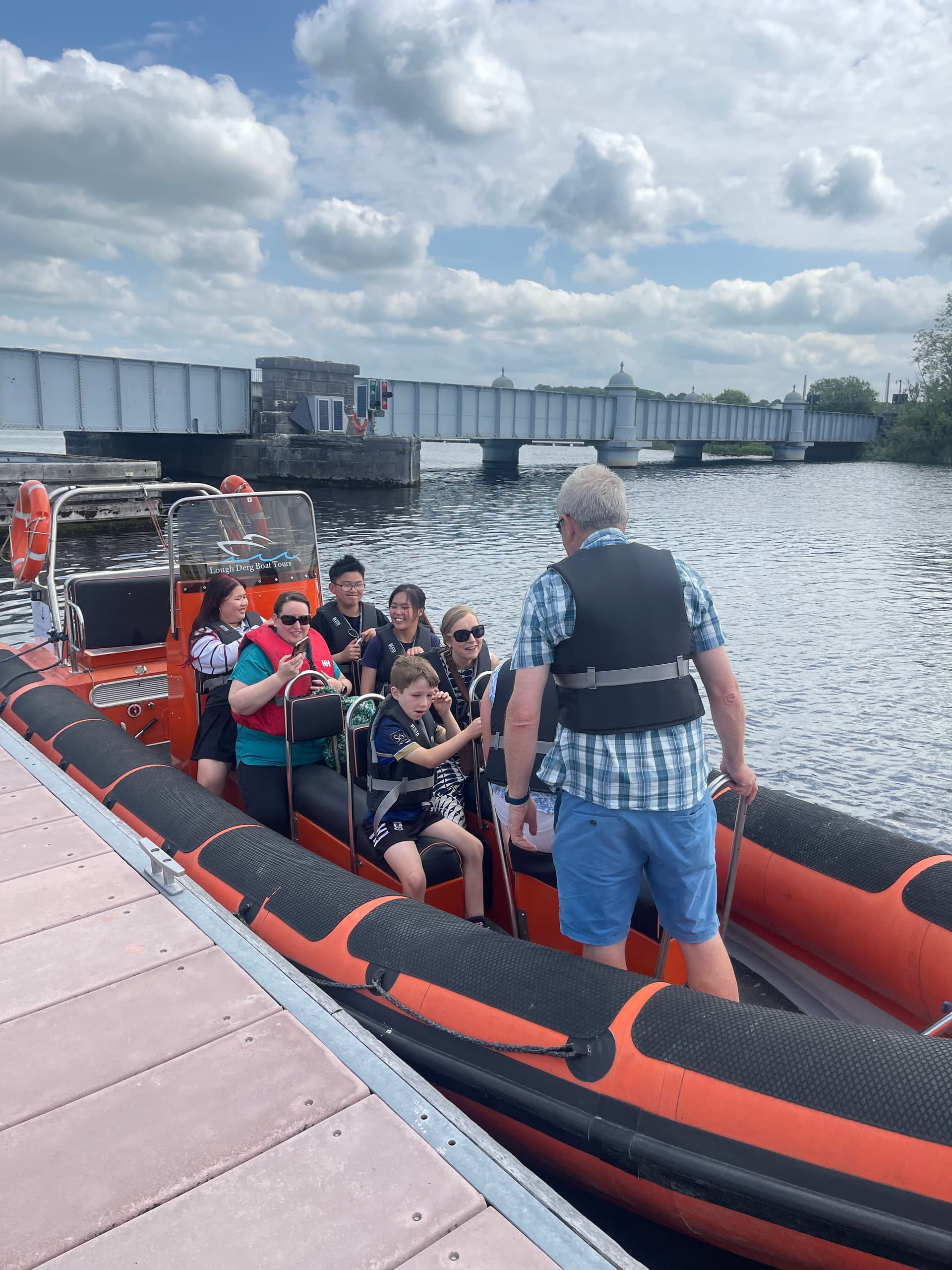 Lough Derg eBike Tour & Lake Cruise with Lough Derg eBike Tours