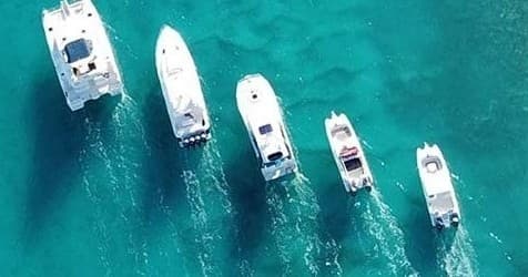 Big Blue Collective: Grace Bay Boat Charters and Snorkel Adventures in Turks and Caicos photo 1