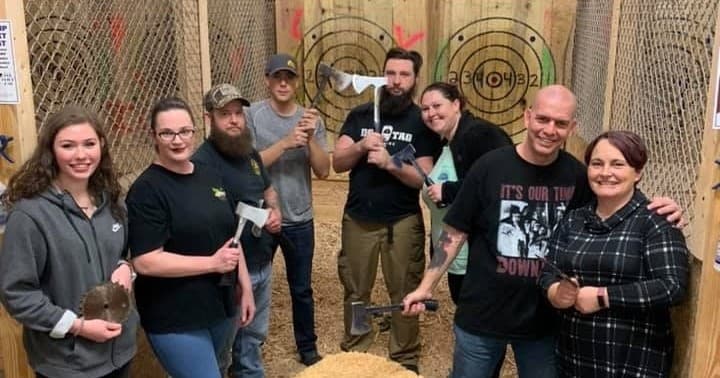 Axe Throwing at Flip'n Axe - Oak Grove