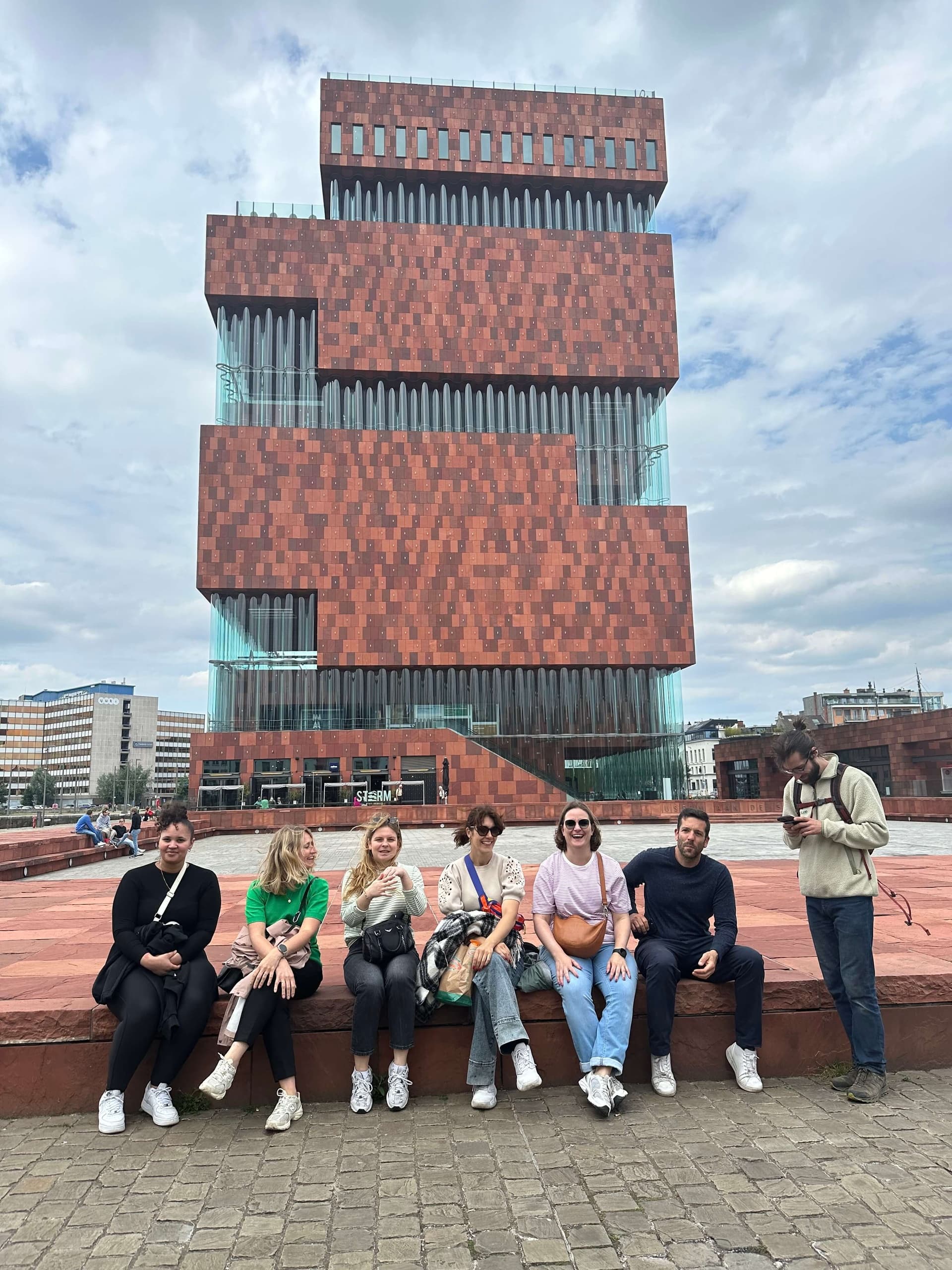 Interactive History Walks with Make Antwerp Great Again