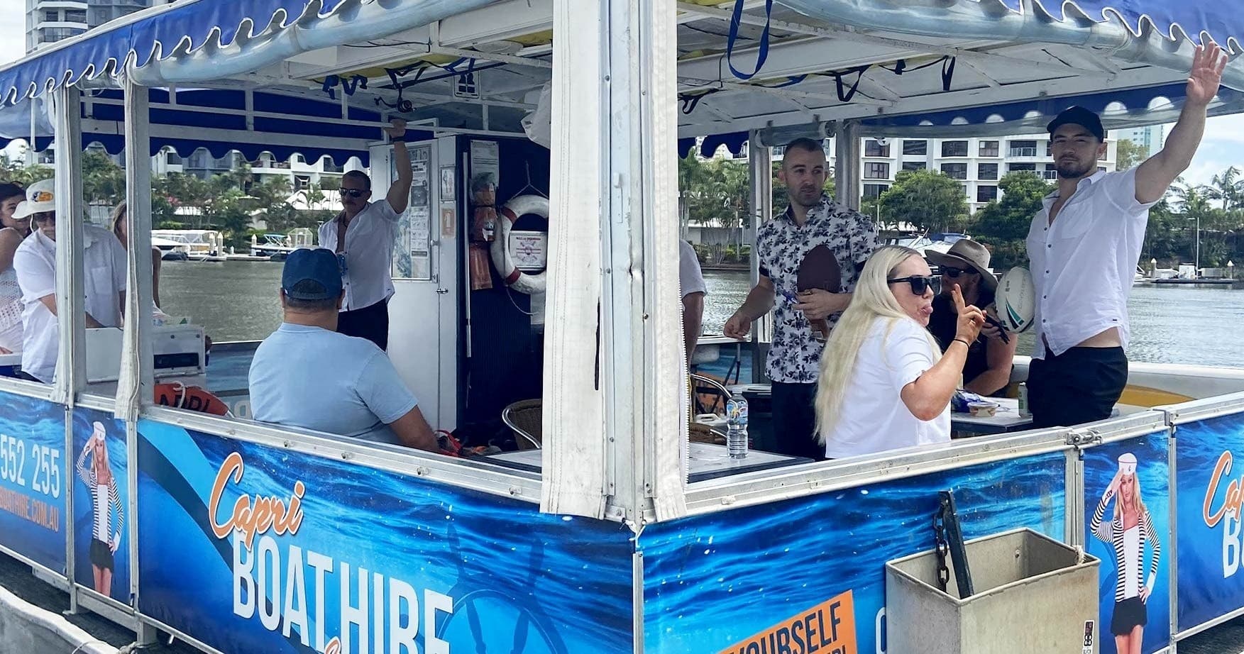 Water-Activities: BBQ Boat Experience at Capri Boat Hire
