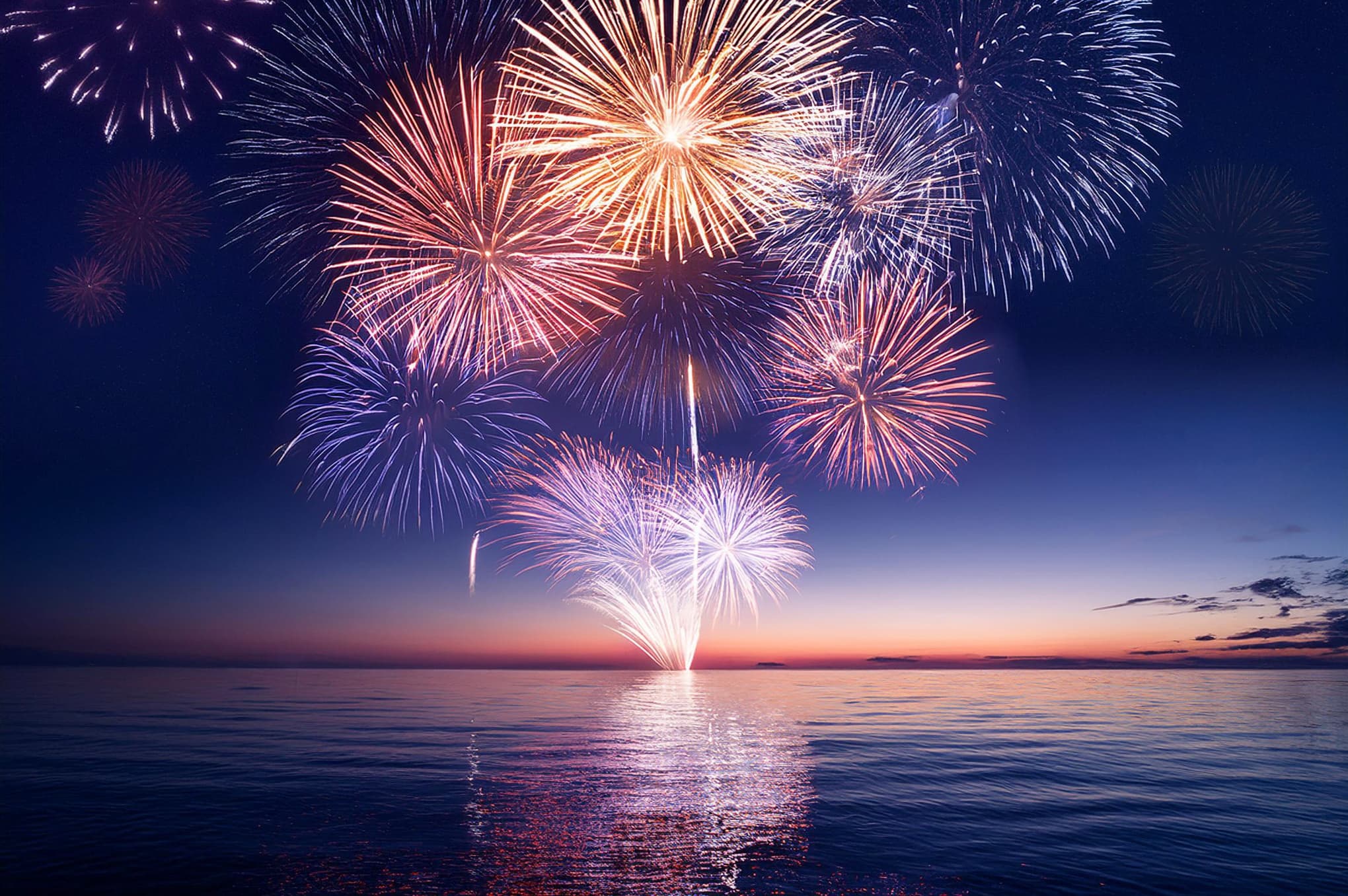 Maui 4th of July Fireworks Dinner Cruise: Five-Course Catamaran Sunset & VIP Views
