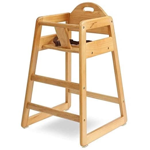 Why Renting a Wooden Highchair Makes Wilmington Family Trips Easier