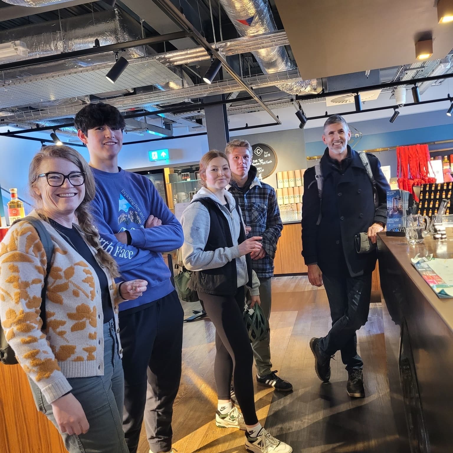 Explore Glasgow’s Heart: Gallus Walk and Craft Your Own Gin Experience
