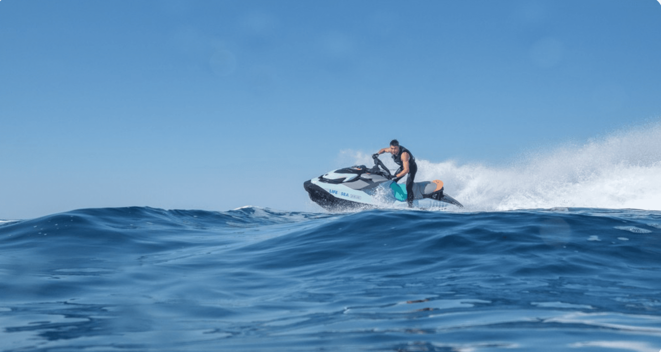 Jet Ski Arenal: 55-Minute High-Speed Jet Ski Tour in Magaluf photo 3