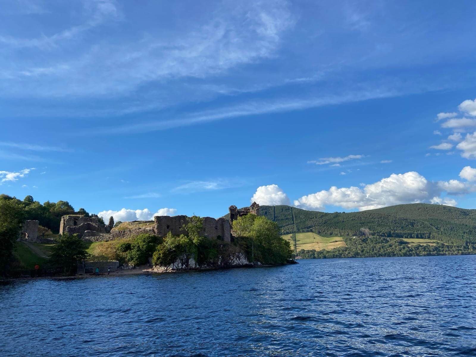 Loch Ness Rib Rides Ltd: Quick Trip to Urquhart Castle