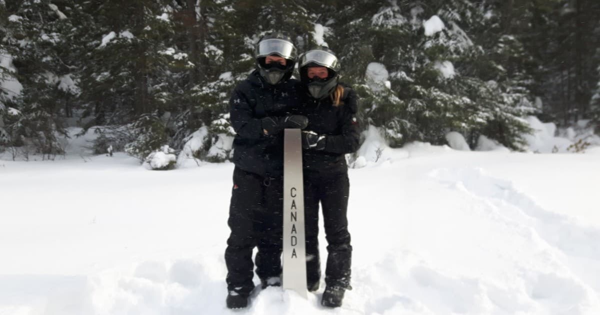 Guided Snowmobile Adventure at Chalets Villégiature & Pourvoirie Daaquam