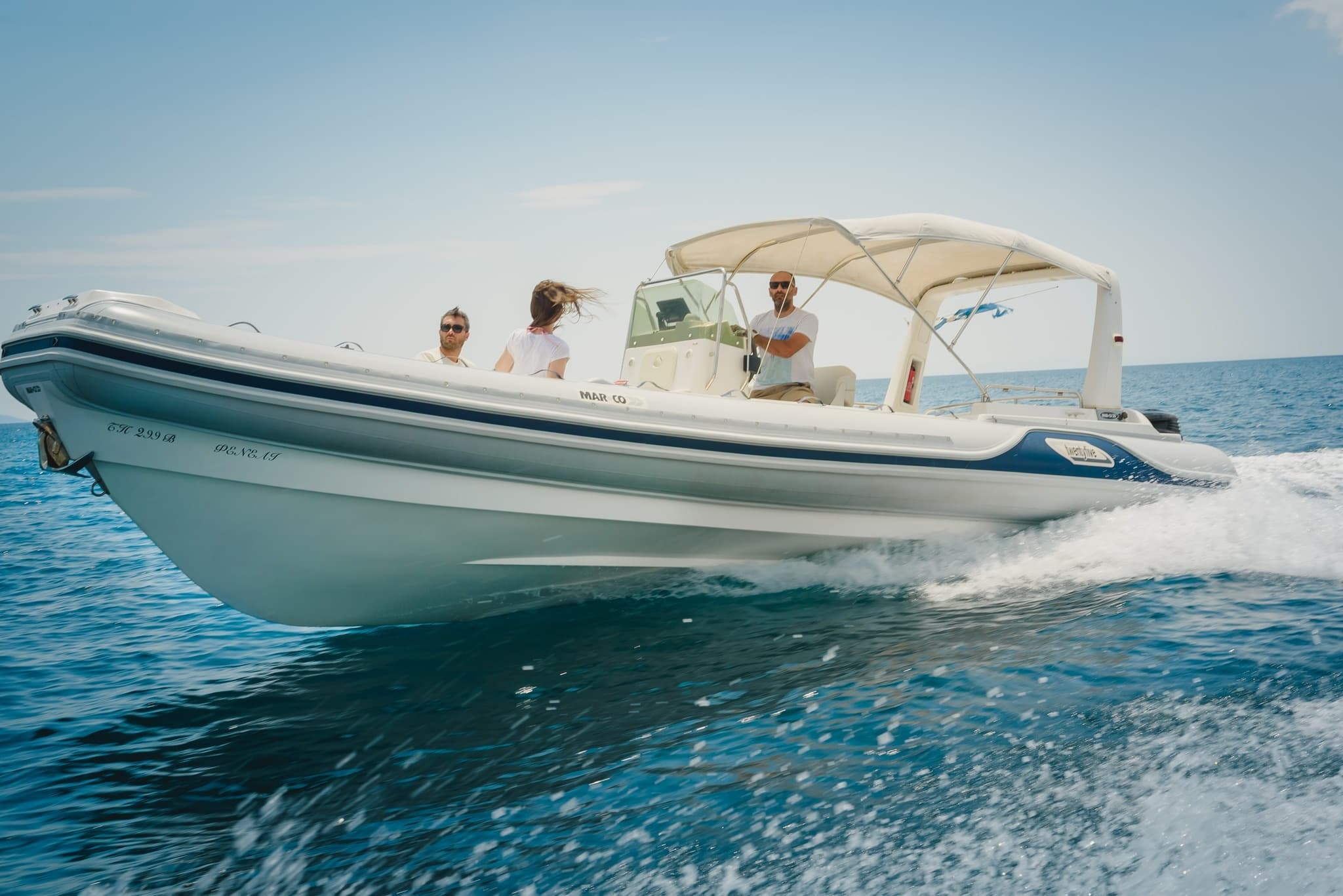 Water Activities: Island Hopping with Archipelago Cruises in Santorini