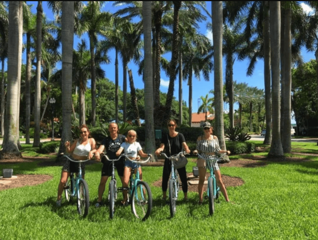 Explore South Beach on a Guided 2-Hour Bicycle Tour in Miami Beach, Florida