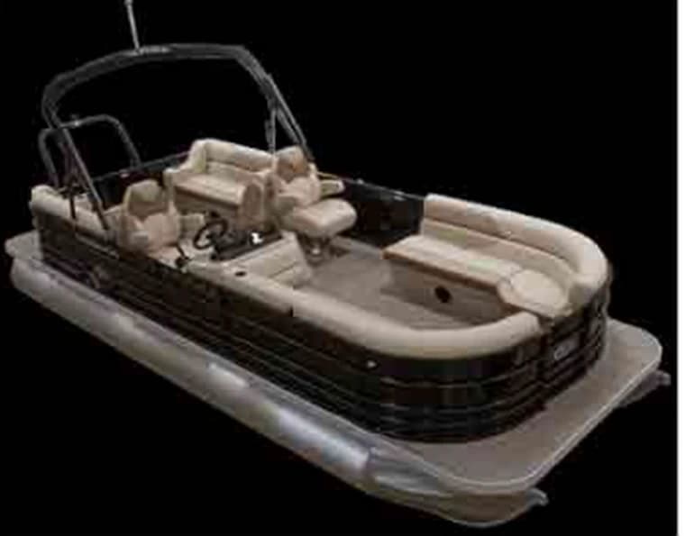 Pontoon & Center Console Rentals at Spicer Marine Basin in Clayton