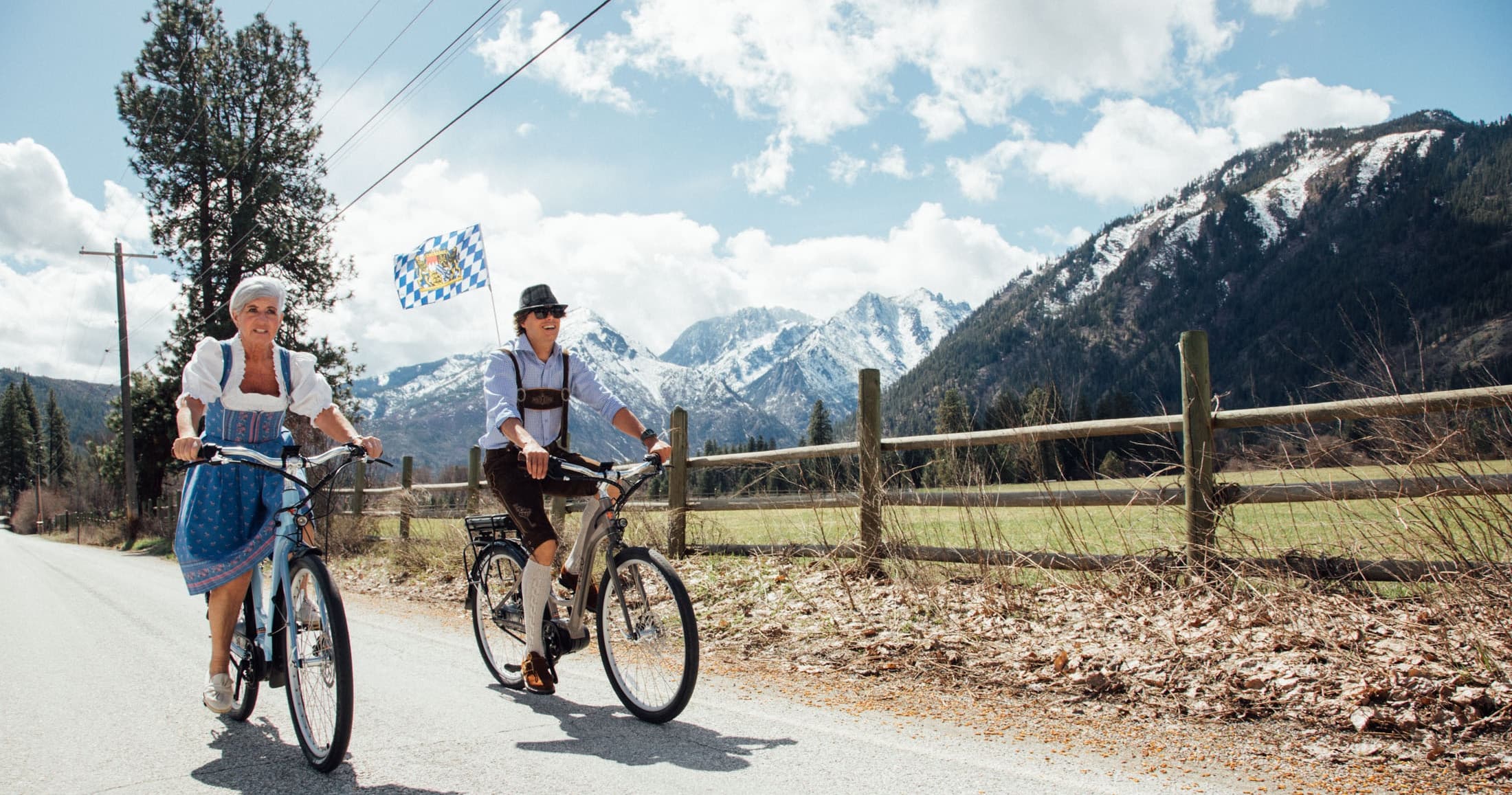 Leavenworth Mountain View E-Bike Tour by Bavarian Tours