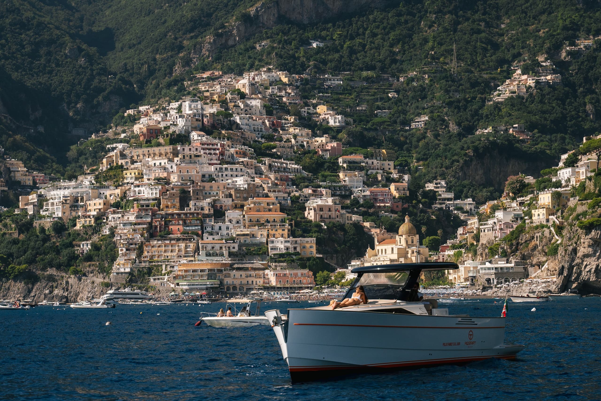 Private Boat Tour from Capri to Positano Coastline