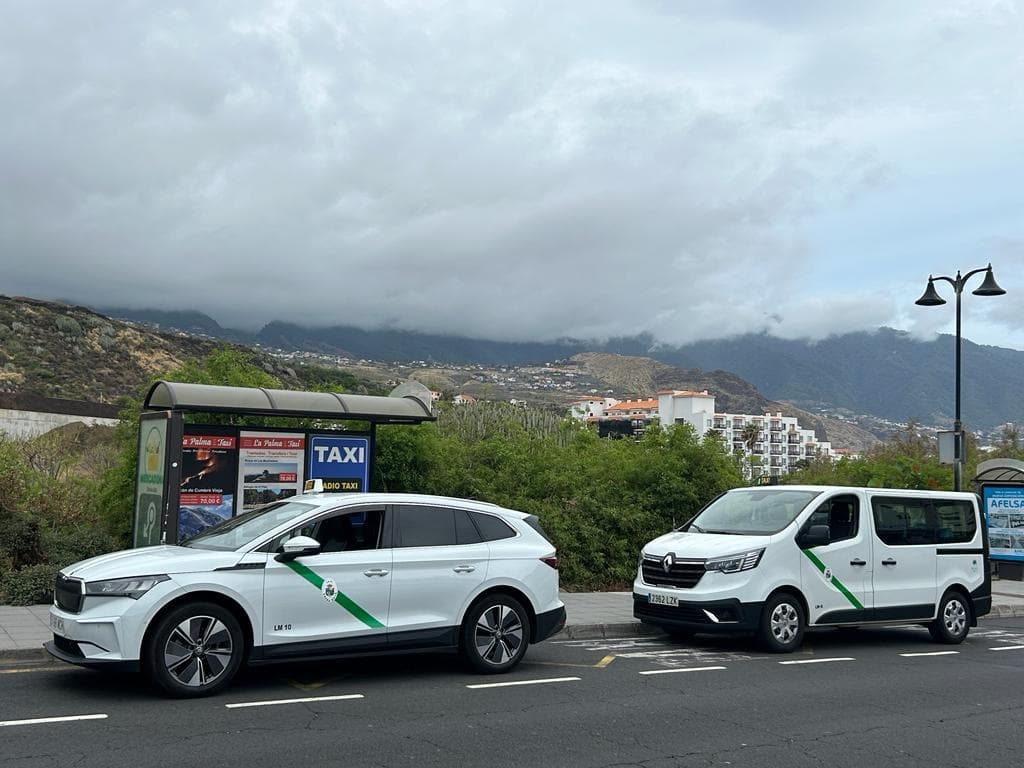 Hiking Transport in La Palma by Taxisenlapalma