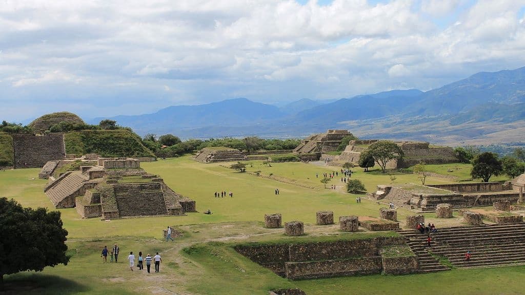 Monte Alban Private Tour by Estigo Tours in Oaxaca