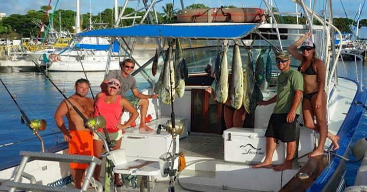 Sportfishing with Ruckus Sportfishing & Diving in Honolulu