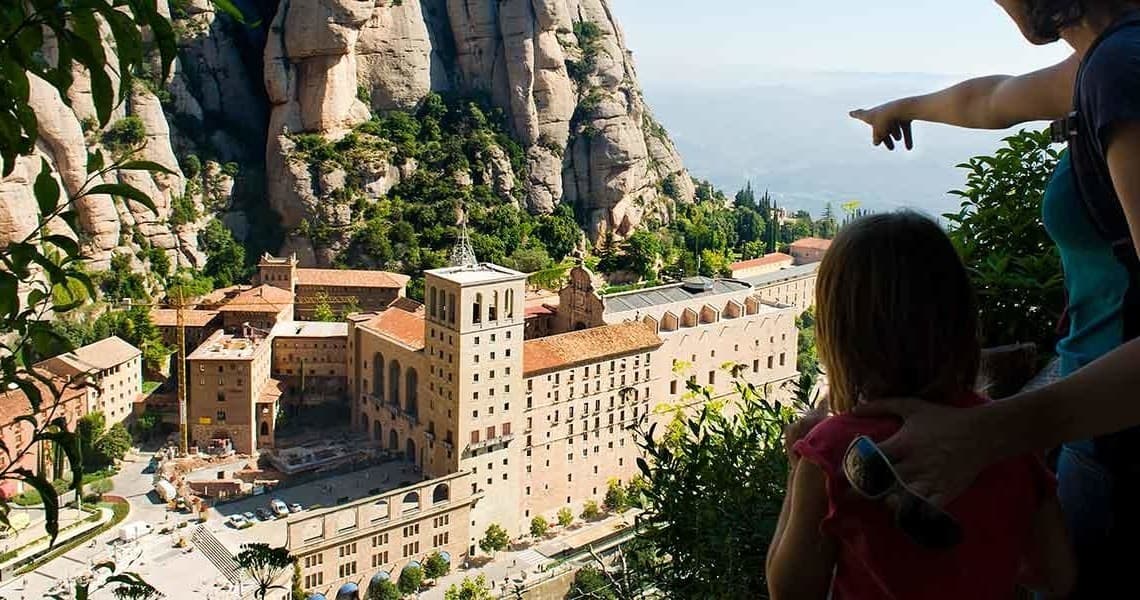 Montserrat Private Tour and Wine Tasting in Catalunya