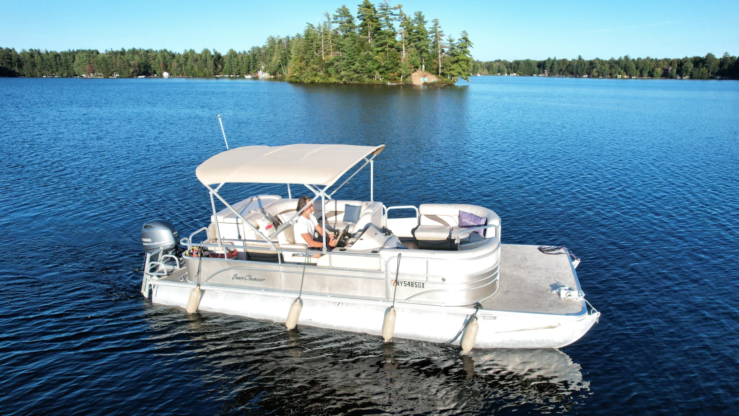 Explore Brantingham Lake: The Perfect Pontoon Boat Rental for Your Upstate New York Adventure