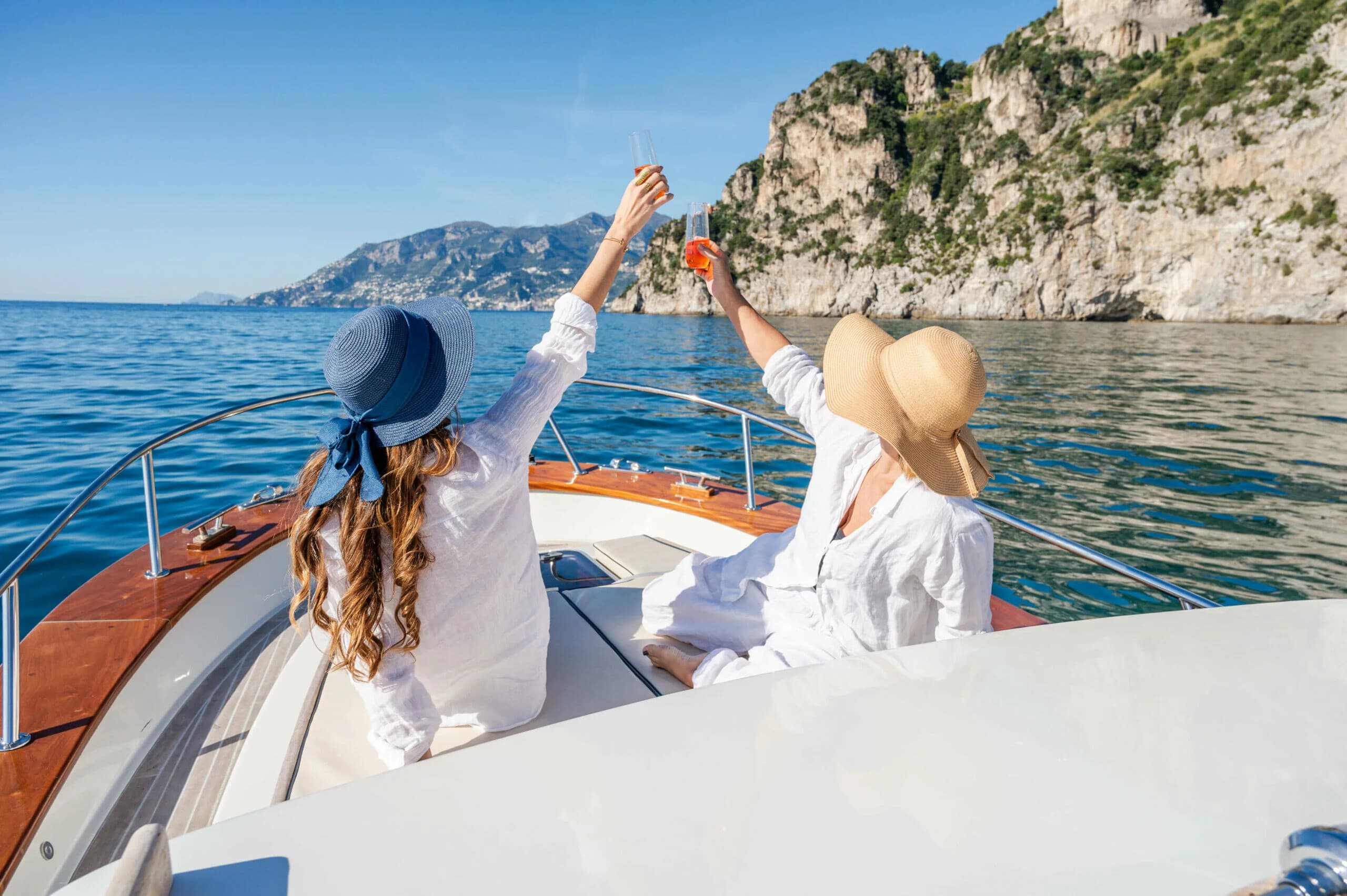 Romantic Gozzo Sunset Cruise Along the Amalfi Coast from Salerno photo 4