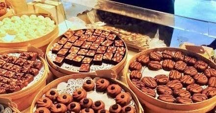 Rotterdam Bike & Bite Food Tour by BiteMe Food Tours