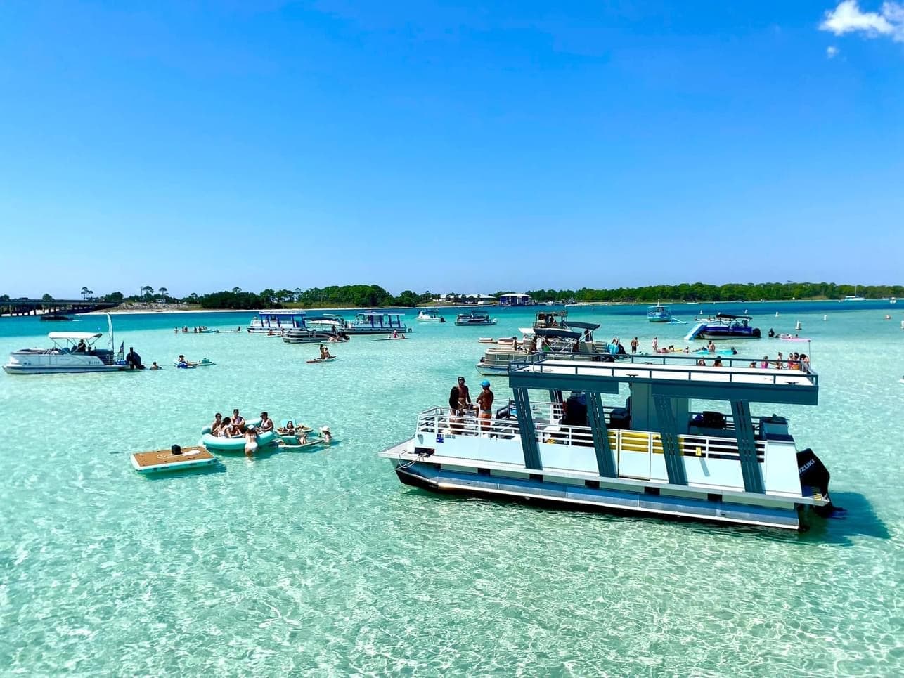 Destin Pontoon Charters team