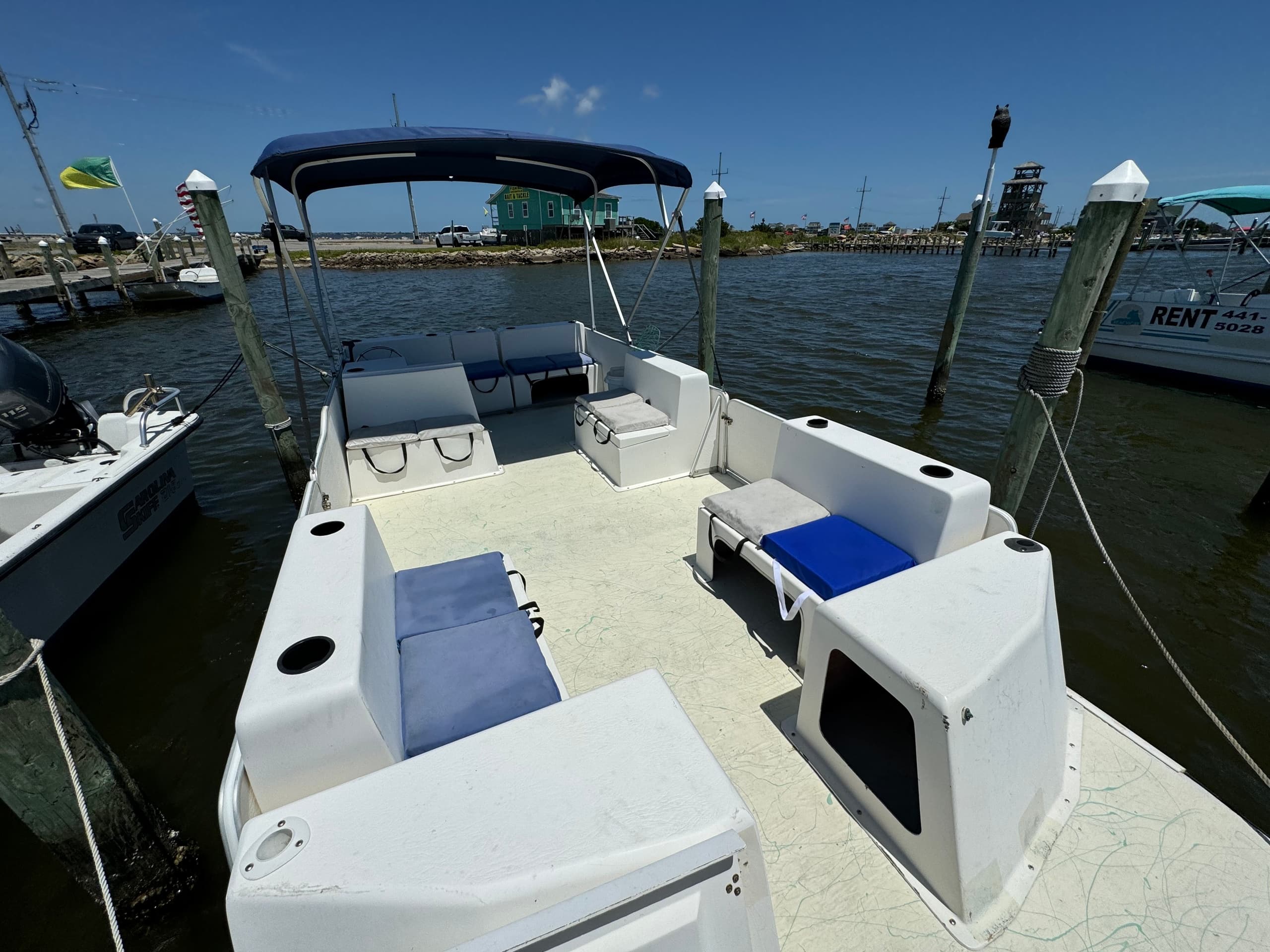 Pontoon Boat Rentals on Roanoke Sound with Fishing Unlimited