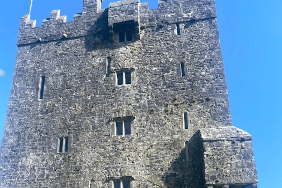 Connemara Castle Tour with Colleen Irish Travel