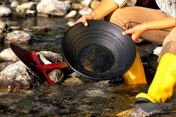 Treasure Hunts & Gold Panning at Abenteuerpark Achensee