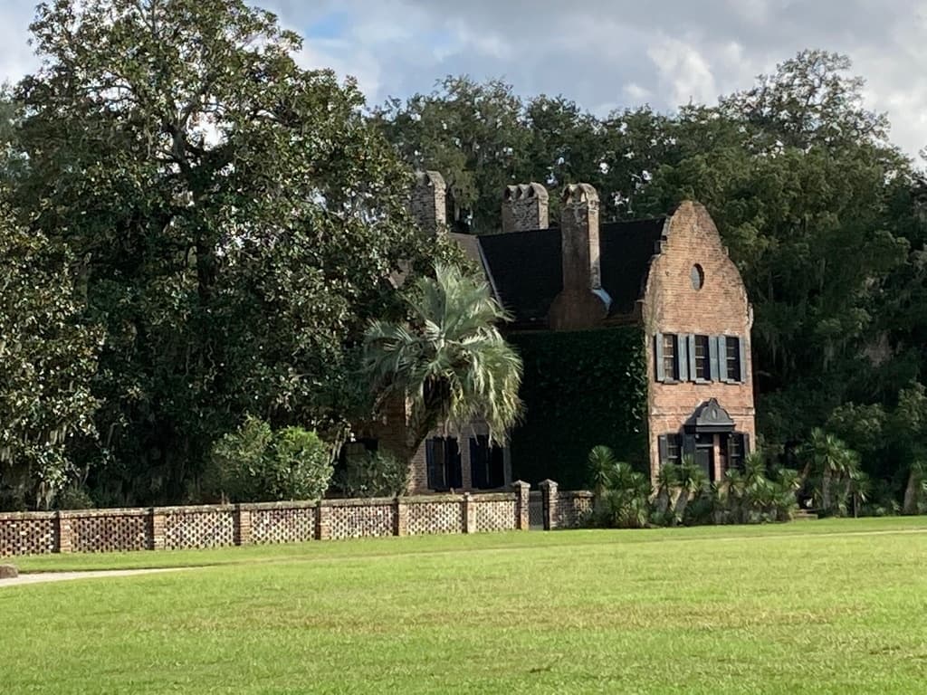 Charleston’s Middleton Place History Tour by Lowcountry History Strolls