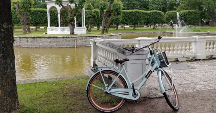City Bike Rental in Tallinn: Cycle Through the Urban Heart