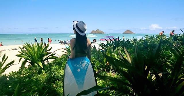 Seamless Luxury Airport Transfer from Honolulu to KoOlina Hotels in a Private Escalade SUV