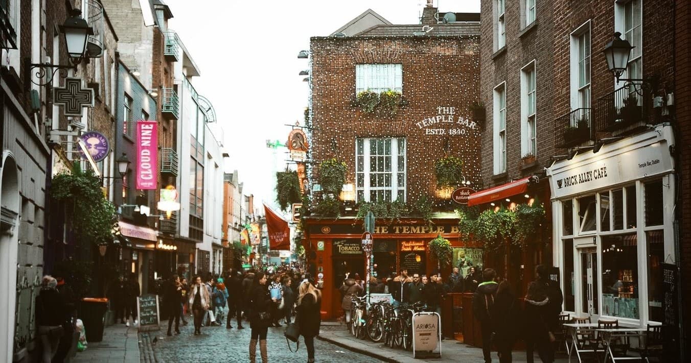 Exploring Dublin’s House of Guinness Legacy: A Walking Tour Through History and Culture
