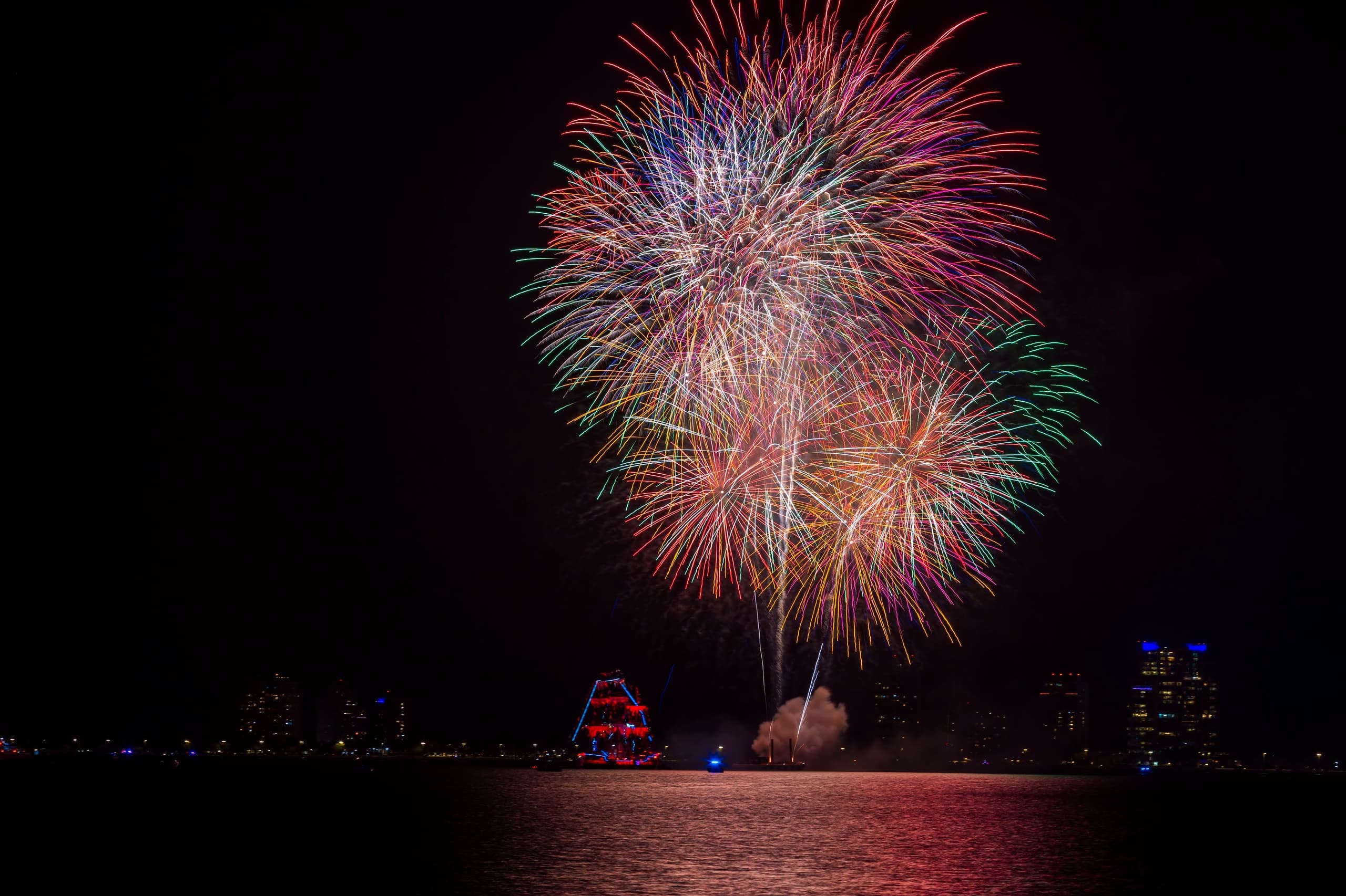 Sail Tampa Bay’s Lost Pearl for the Gasparilla Air Invasion and Fireworks Spectacle