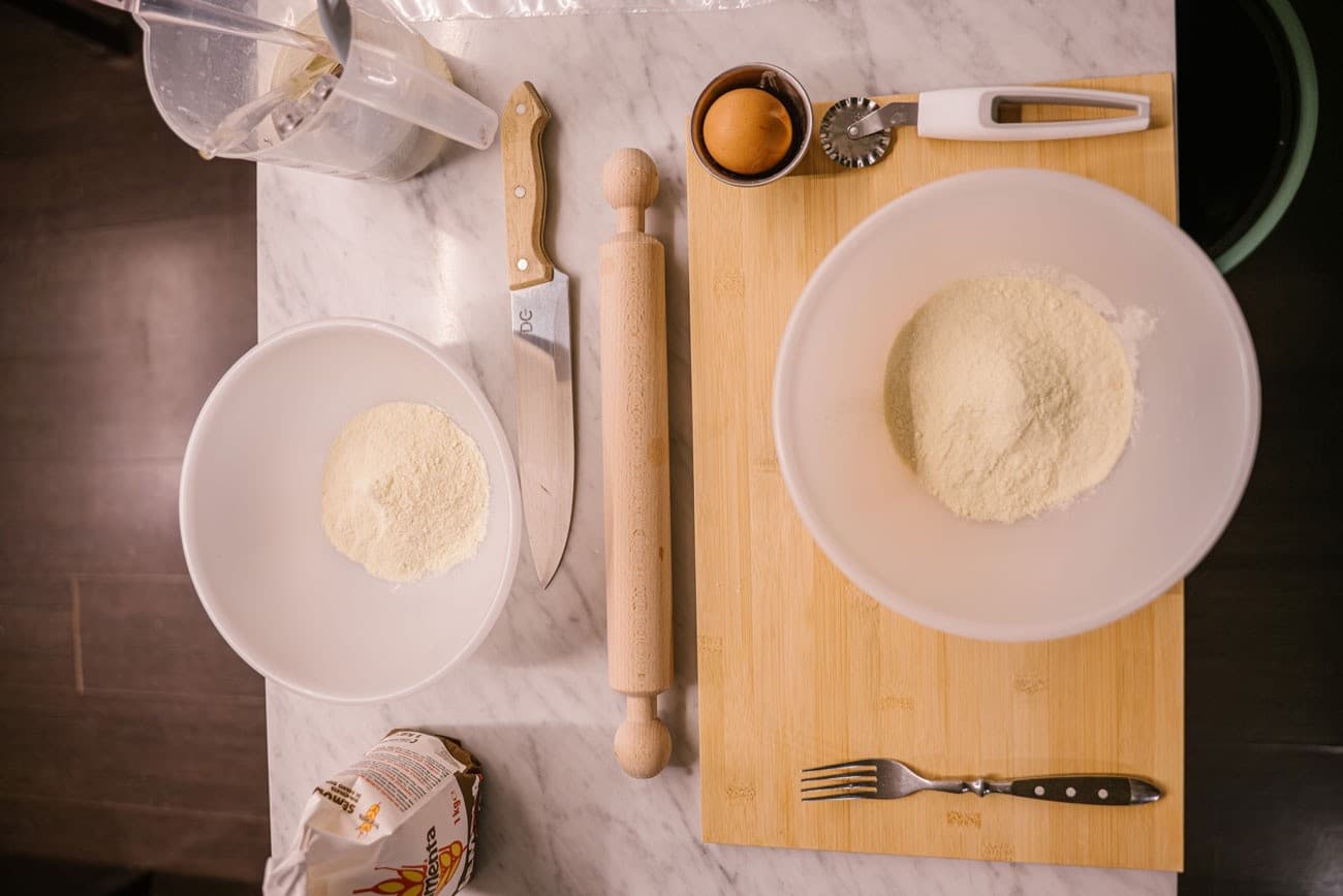Hands-On Roman Pasta and Tiramisu Class on Via dei Banchi Vecchi