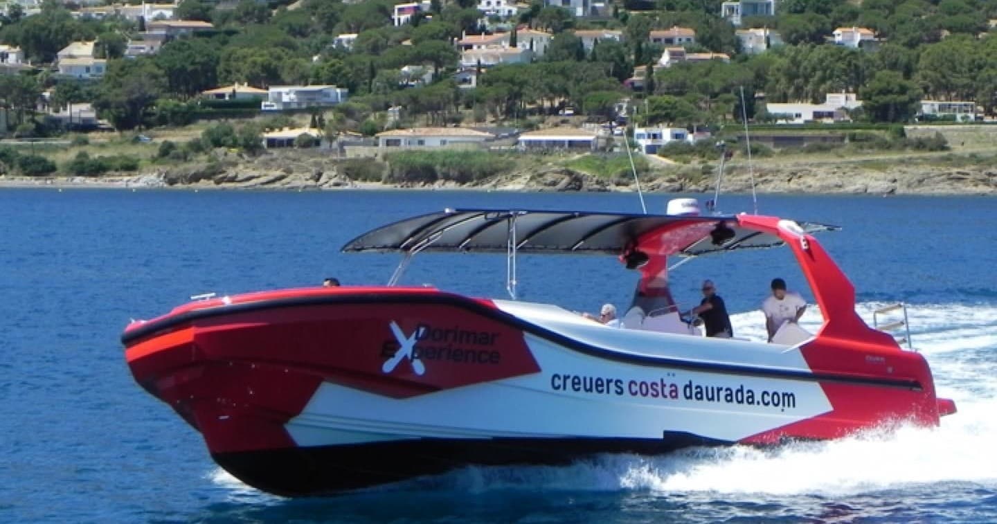 Water Activities: Speedboat Adventures with Creuers Costa Daurada