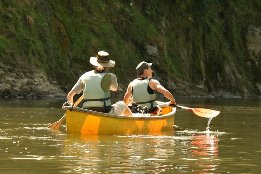3-Day Whakahoro to Pipiriki: Whanganui River Canoe Journey